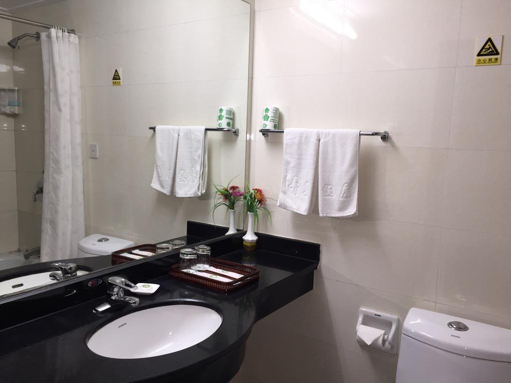Qingdao Hotel Rum bild
